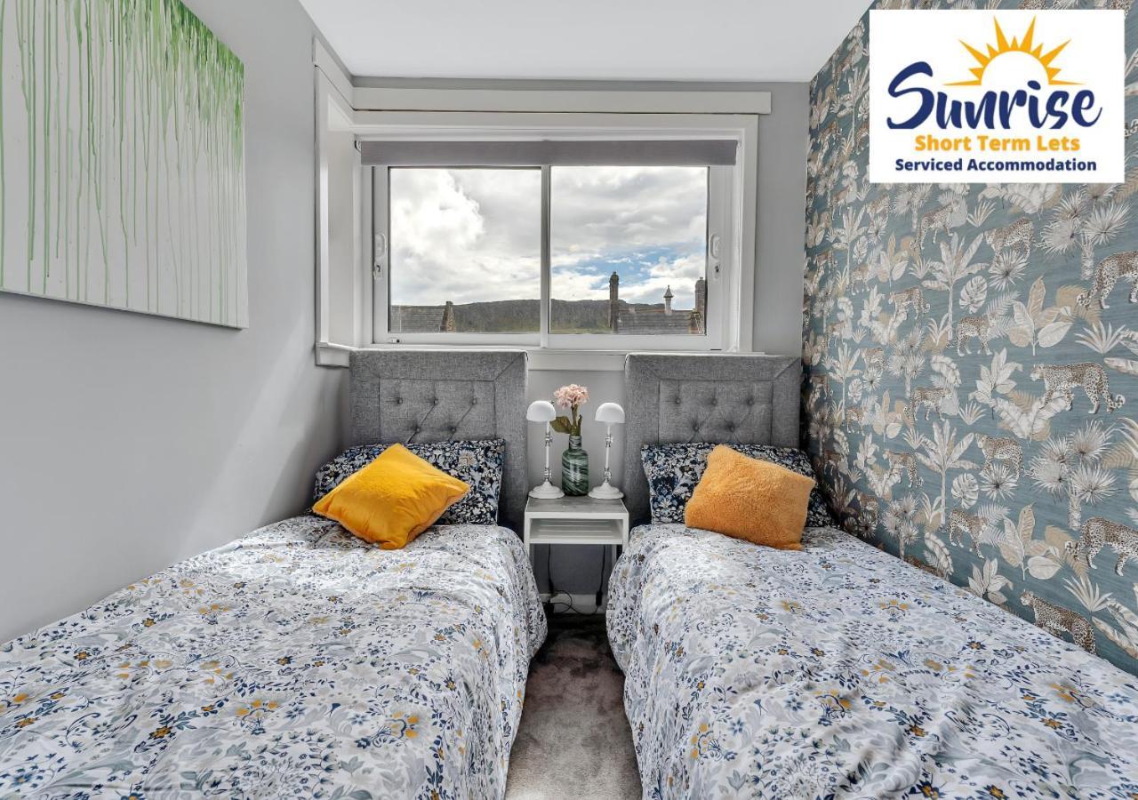 3 Beds At Arthurs Seat By Sunrise Short Lets เอดินบะระ ภายนอก รูปภาพ